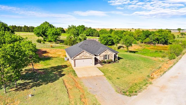 2306 County Road 1335, Blanchard, OK 73010