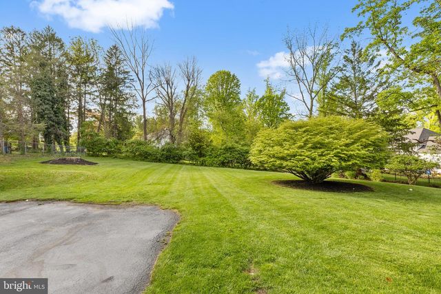 3503 ST DAVIDS RD, Wayne, PA 19087