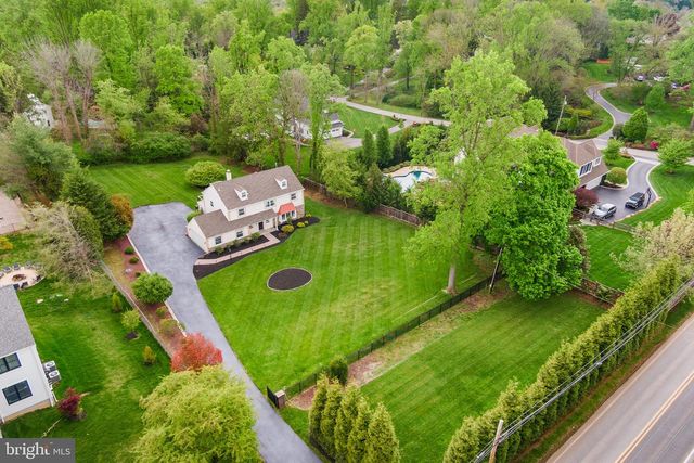 3503 ST DAVIDS RD, Wayne, PA 19087