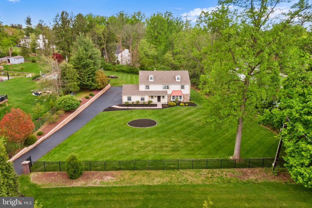3503 ST DAVIDS RD, Wayne, PA 19087