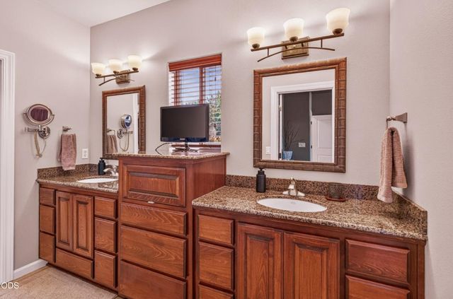 4565 Marissa Circle, Medford, OR 97504