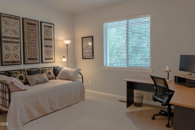 4565 Marissa Circle, Medford, OR 97504