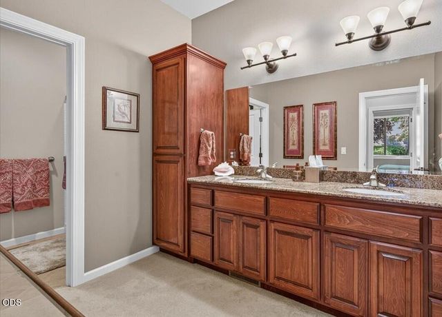 4565 Marissa Circle, Medford, OR 97504