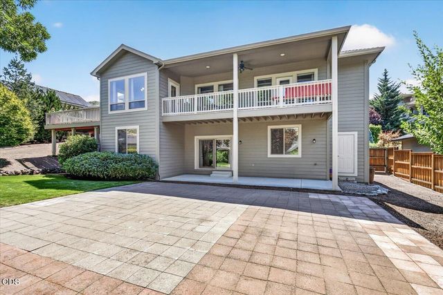 4565 Marissa Circle, Medford, OR 97504