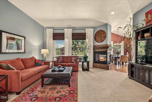 4565 Marissa Circle, Medford, OR 97504