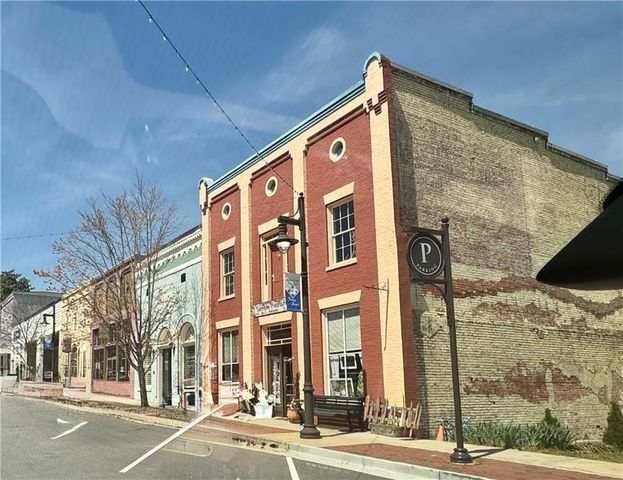 5541 Coalie Trace, Flowery Branch, GA 30542