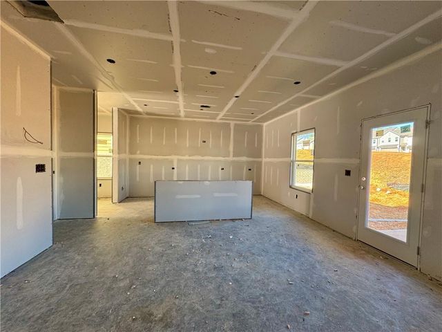 5541 Coalie Trace, Flowery Branch, GA 30542