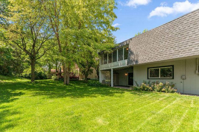 6435 Vernon Avenue S, Edina, MN 55436