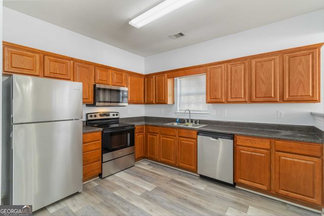 11307 Michelle Way, Hampton, GA 30228