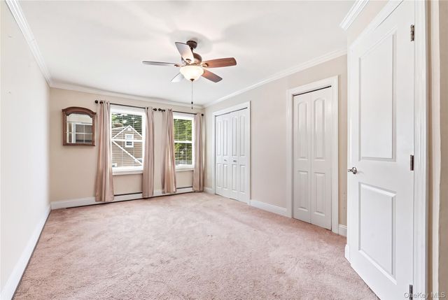 414 Potter Boulevard, Brightwaters, NY 11718