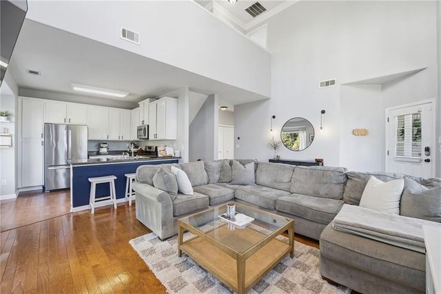 3777 Lake Point Boulevard, Suwanee, GA 30024