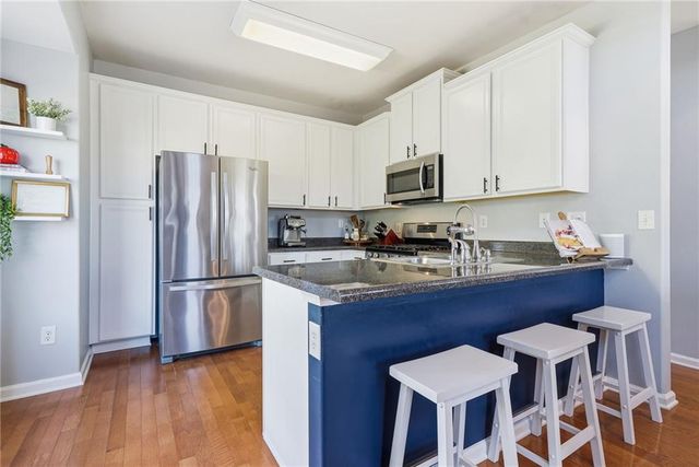 3777 Lake Point Boulevard, Suwanee, GA 30024