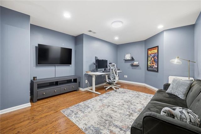 3777 Lake Point Boulevard, Suwanee, GA 30024