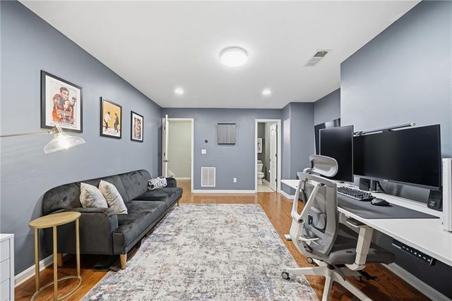 3777 Lake Point Boulevard, Suwanee, GA 30024