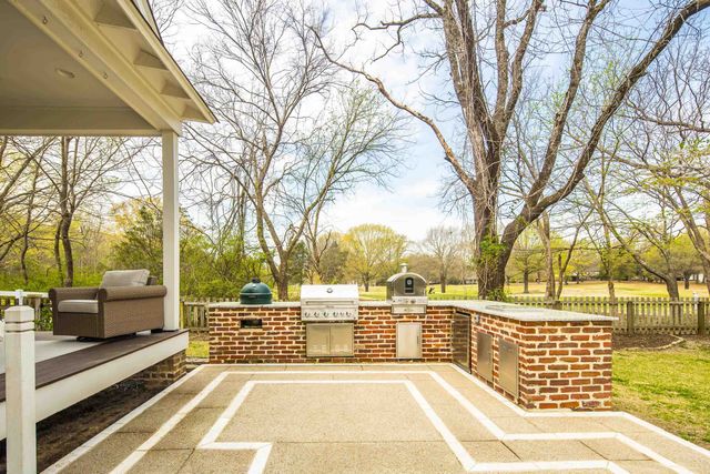 1480 FRANK RD, Collierville, TN 38017