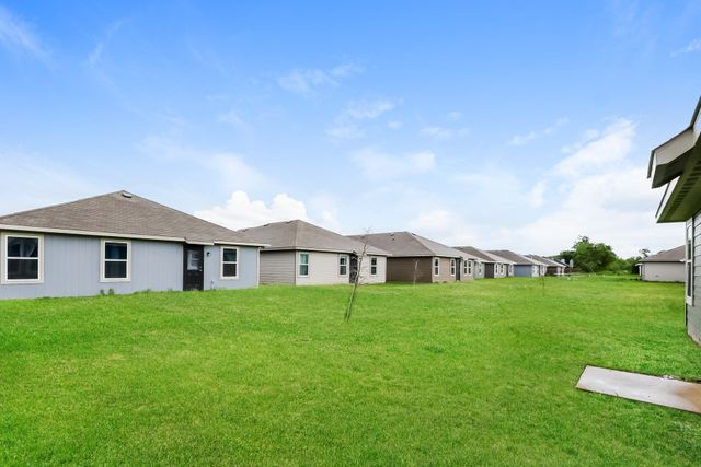 417 Shorty Street, Mabank, TX 75147