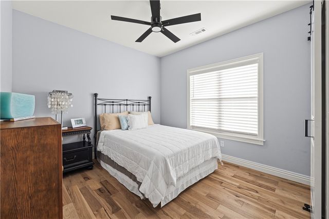 50 Melanie Drive, Bella Vista, AR 72714
