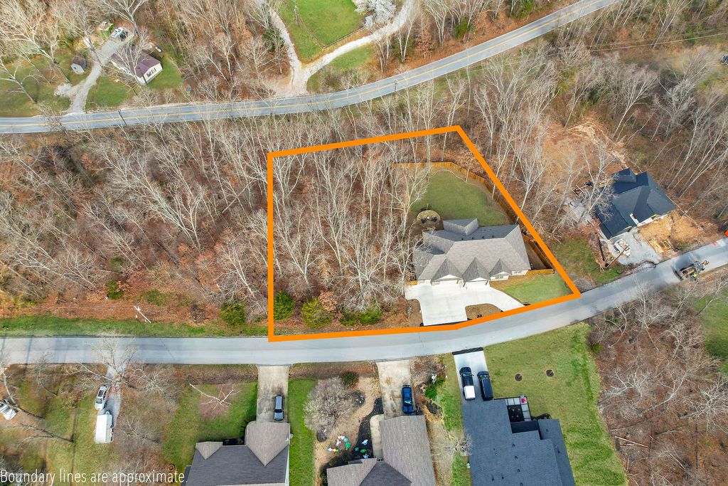 50 Melanie Drive, Bella Vista, AR 72714