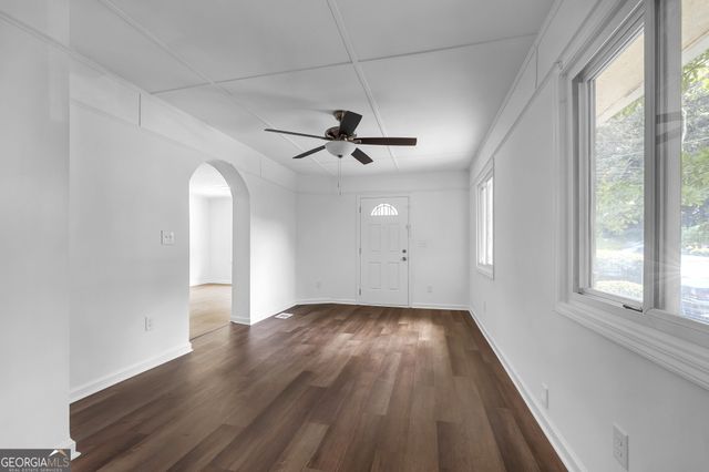 166 Hermer Circle NW, Atlanta, GA 30311