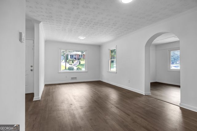 166 Hermer Circle NW, Atlanta, GA 30311