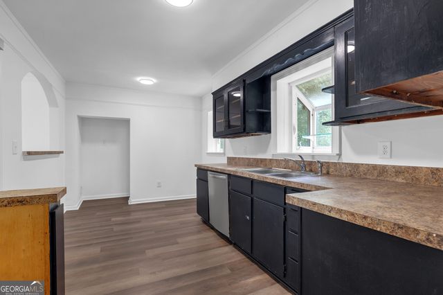 166 Hermer Circle NW, Atlanta, GA 30311
