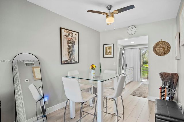 19 Abbey Lane 104, Delray Beach, FL 33446