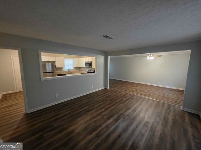 450 Glenwood Dr, Monroe, GA 30655