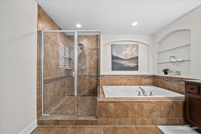 4124 Teak Circle, Naperville, IL 60564