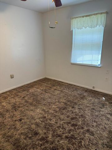 1208 Sunshine Drive, Crestview, FL 32539