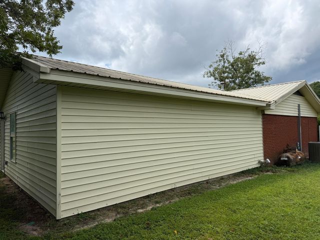 1208 Sunshine Drive, Crestview, FL 32539