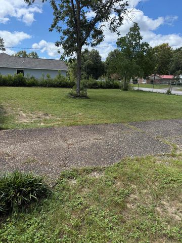 1208 Sunshine Drive, Crestview, FL 32539