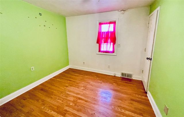 61 Mcmichael Rd, Collier Twp, PA 15106