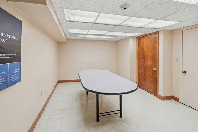 544 Douglas Avenue, Providence, RI 02908