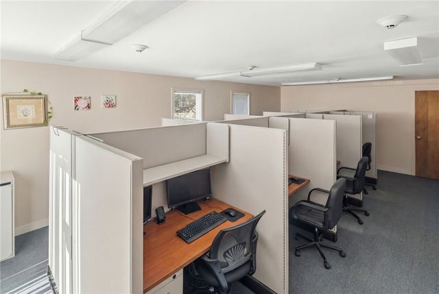 544 Douglas Avenue, Providence, RI 02908