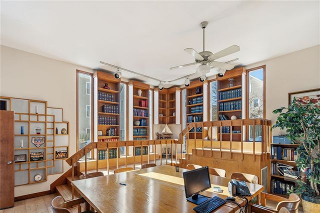 544 Douglas Avenue, Providence, RI 02908