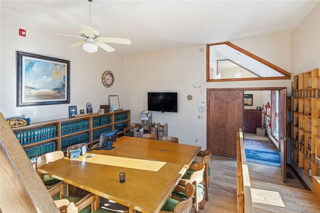 544 Douglas Avenue, Providence, RI 02908