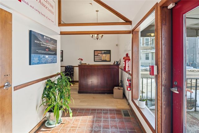 544 Douglas Avenue, Providence, RI 02908