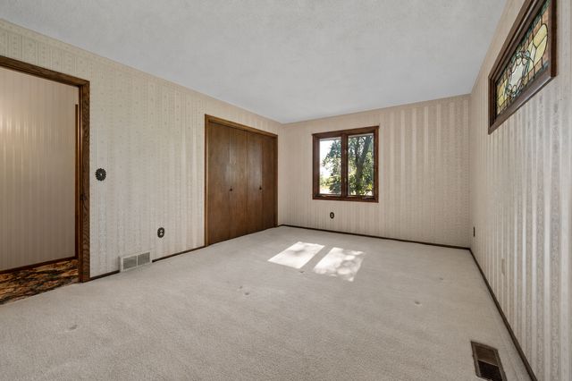 7572 Garrison Avenue NE, Monticello, MN 55362