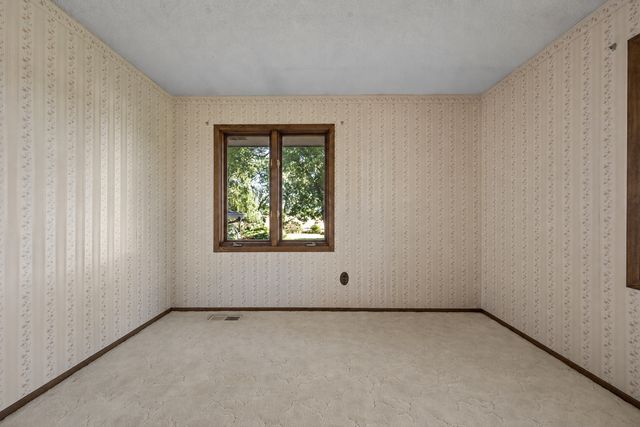 7572 Garrison Avenue NE, Monticello, MN 55362