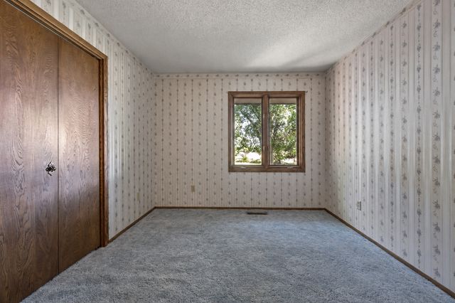 7572 Garrison Avenue NE, Monticello, MN 55362