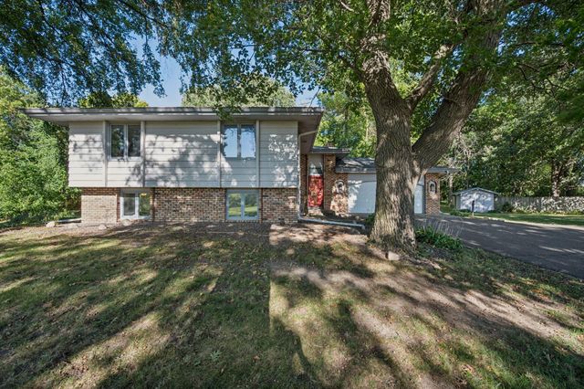 7572 Garrison Avenue NE, Monticello, MN 55362
