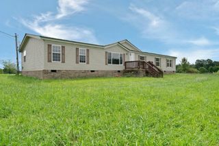 450 Obie Adcock Rd, Smithville, TN 37166