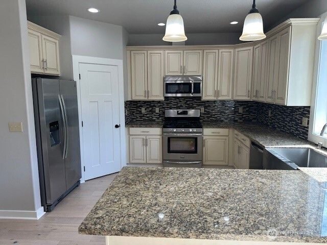 249 Misty Lane, Woodland, WA 98674