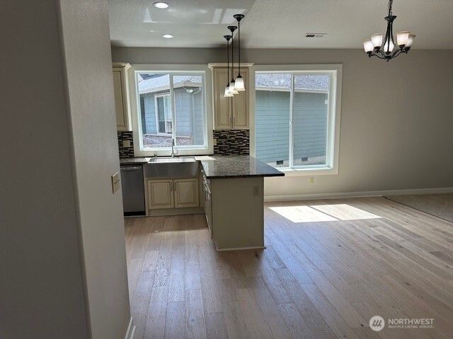 249 Misty Lane, Woodland, WA 98674