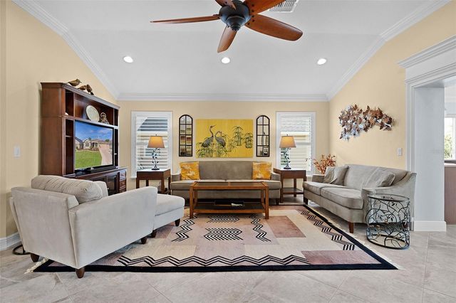 2406 GATSBY LANE, The Villages, FL 32162