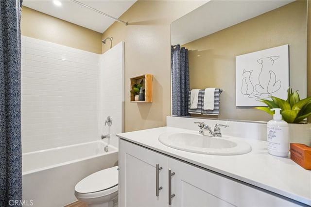 15387 Thundercloud Lane, Victorville, CA 92394