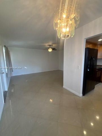 305 Preston H, Boca Raton, FL 33434