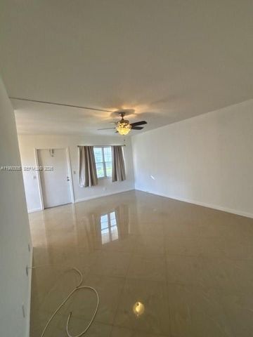 305 Preston H, Boca Raton, FL 33434