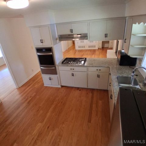 3733 Royal Crest Drive, Montgomery, AL 36109