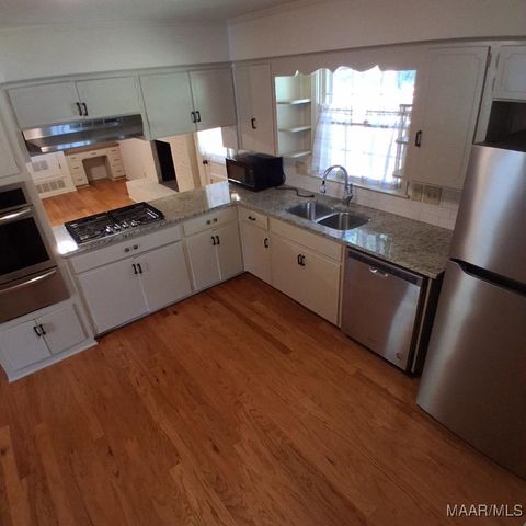 3733 Royal Crest Drive, Montgomery, AL 36109